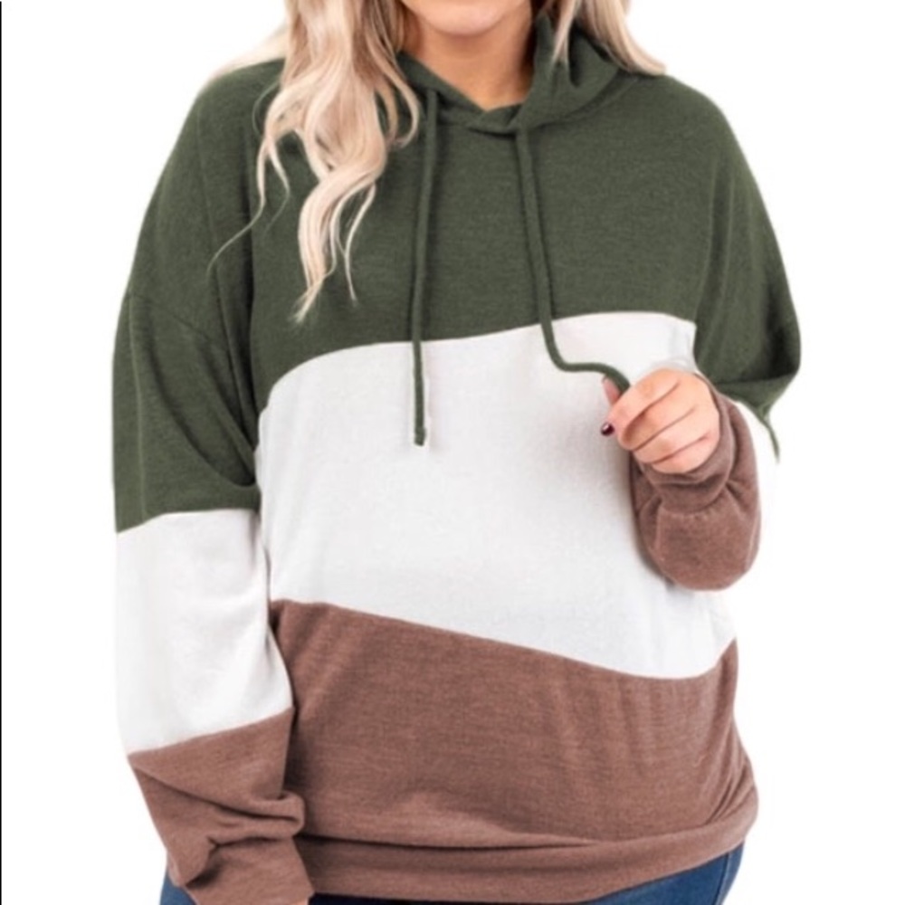 🆕 Color block pull over sweater